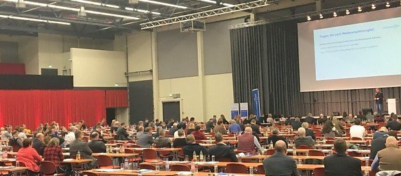 Foto Fortbildung in der Immobilienbewertung auf höchsten Niveau. Auch in diesem Jahr fand vom 11. bis 13.01. der Jahreskongress der Sprengnetter Akademie GmbH zum Thema Immobilienbewertung in Fulda statt. Zahlreiche Sachverständige und Gutachter trafen sich zum Austausch neuester Informationen und Entwicklungen. So wurden in verschiedenen Vorträgen