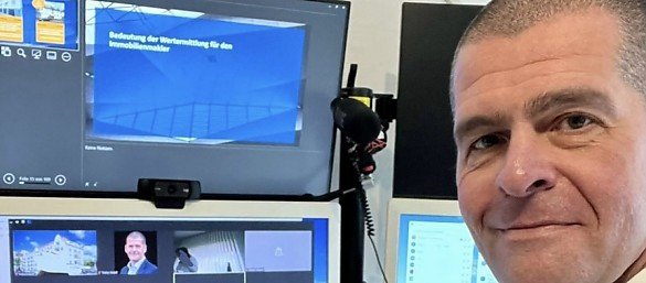 Foto Als Referent f�r die Sprengnetter Akademie aktiv. Heute gibt es ein Webinar mit vollem Einsatz der Technik. Seminare sollen und m�ssen lebendig sein. Mit der richtigen Ausstattung kein Problem!