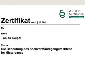 Foto Kontinuierliche Qualifikation an der Schnittstelle von Technik und Recht: Am 20. Oktober 2026 nahm Tobias Geipel an der Fachfortbildung „Die Bedeutung des Sachverständigengutachtens im Mietprozess“ (ARBER-Seminare) teil, geleitet von Joachim Seus (Vorsitzender Richter am Landgericht). Im Fokus standen aktuelle Anforderungen an Beweisbeschlüsse, Tatsachenfeststellungen und die gerichtliche Verwertbarkeit.